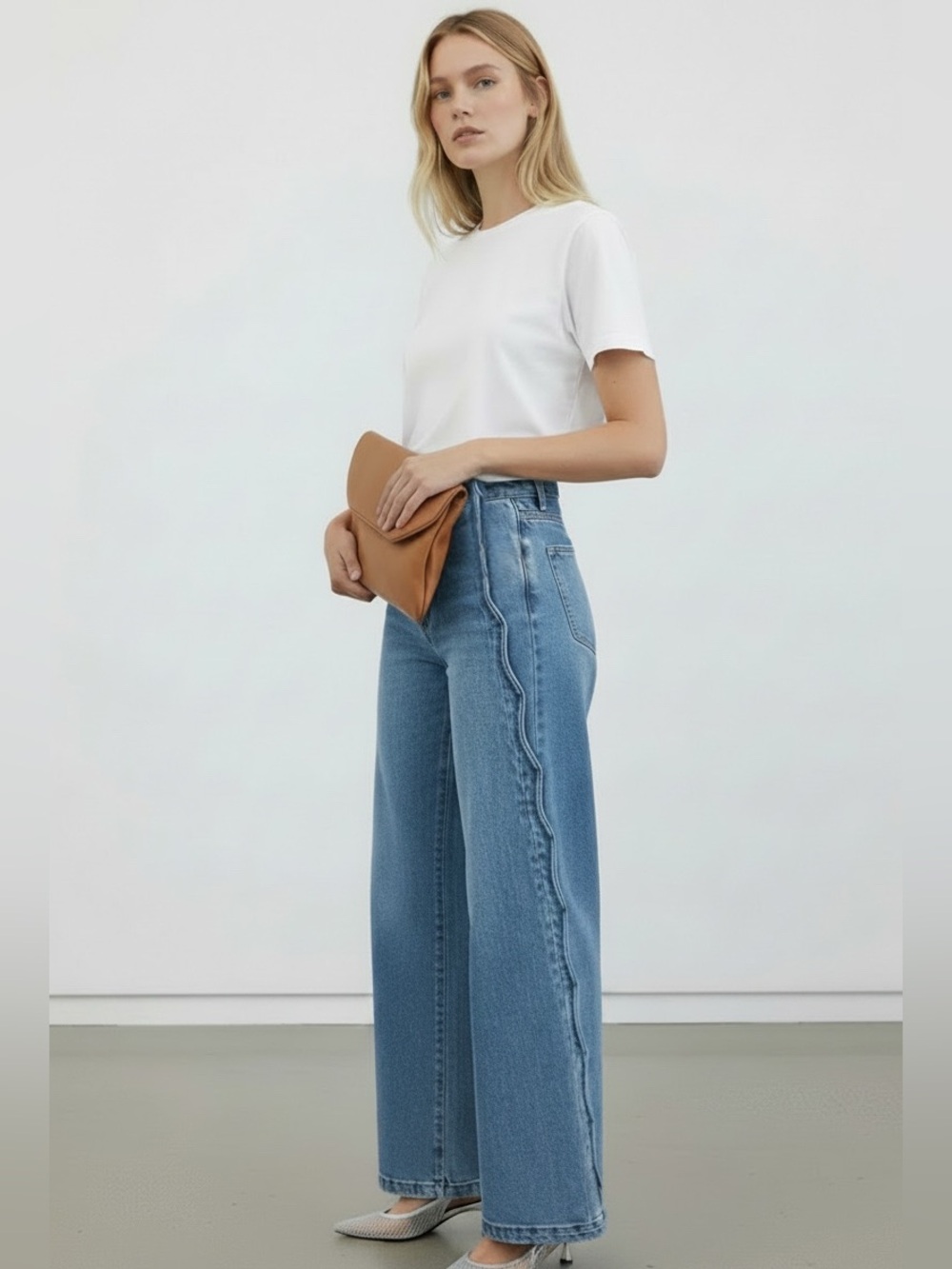 1323 • High Waist Wide Leg Scalloped Side Jeans